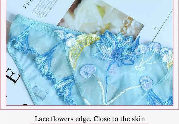 See-Through Flowers Embroidery Bra Set - Plus Size