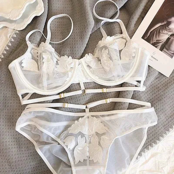 French Ultra-Thin Lace Flowers Embroidery Bra Set