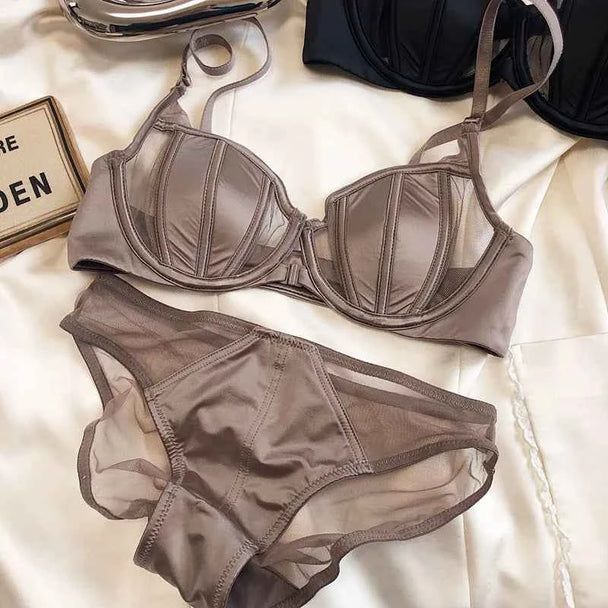 Front Buckle Push-Up Bra Set