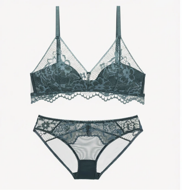 Thin Cotton Triangle Cup Wire-Free Bra Set