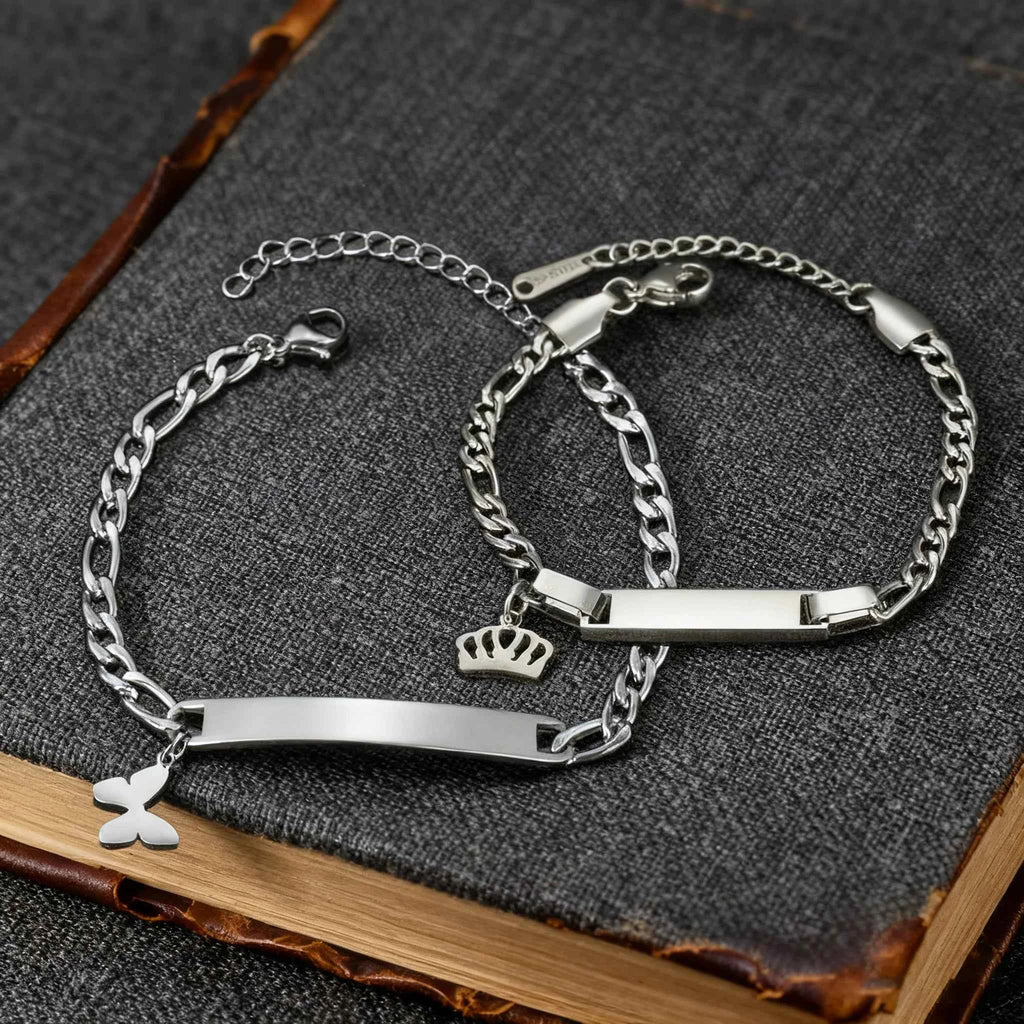 Engrave Name Heart Figaro Chain Bracelet - Adjustable