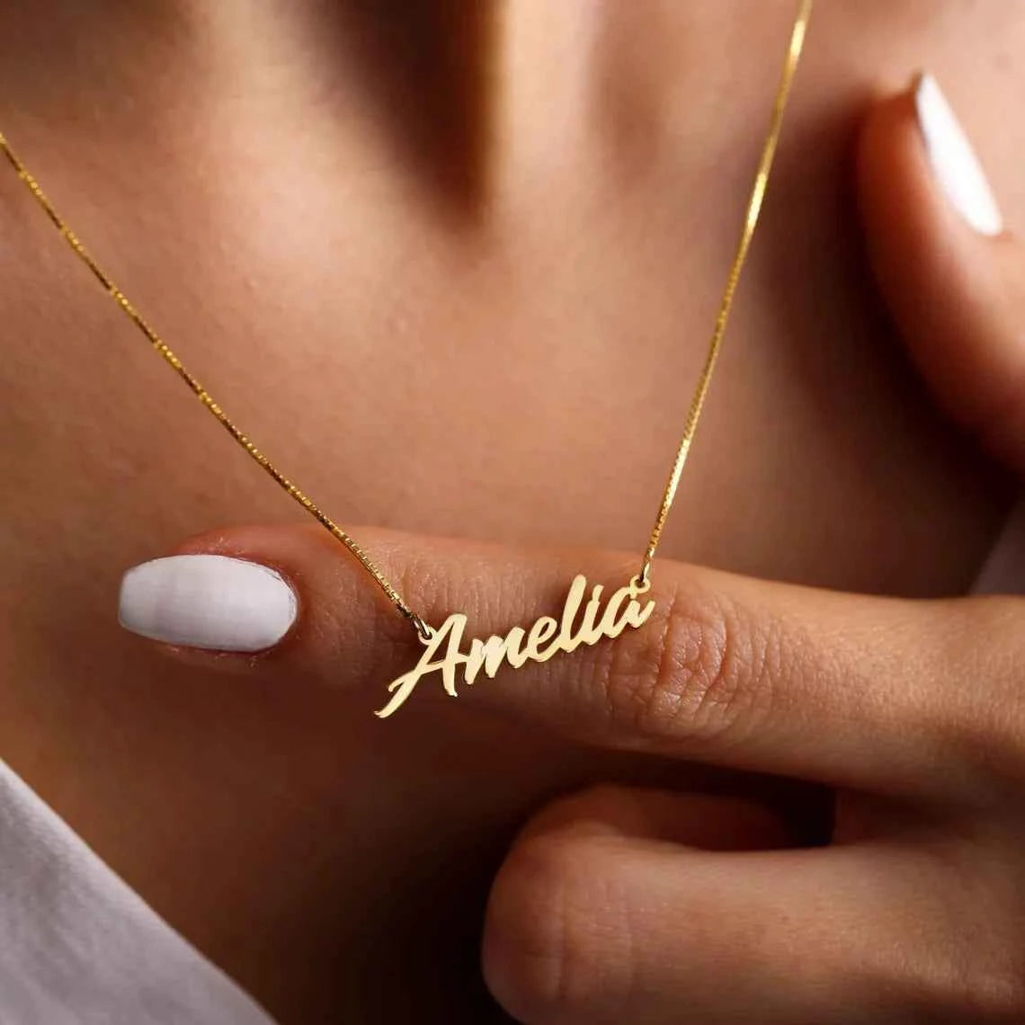 Customized Name Box Chain Clavicle Necklace - Wedding & Valentine's Gift