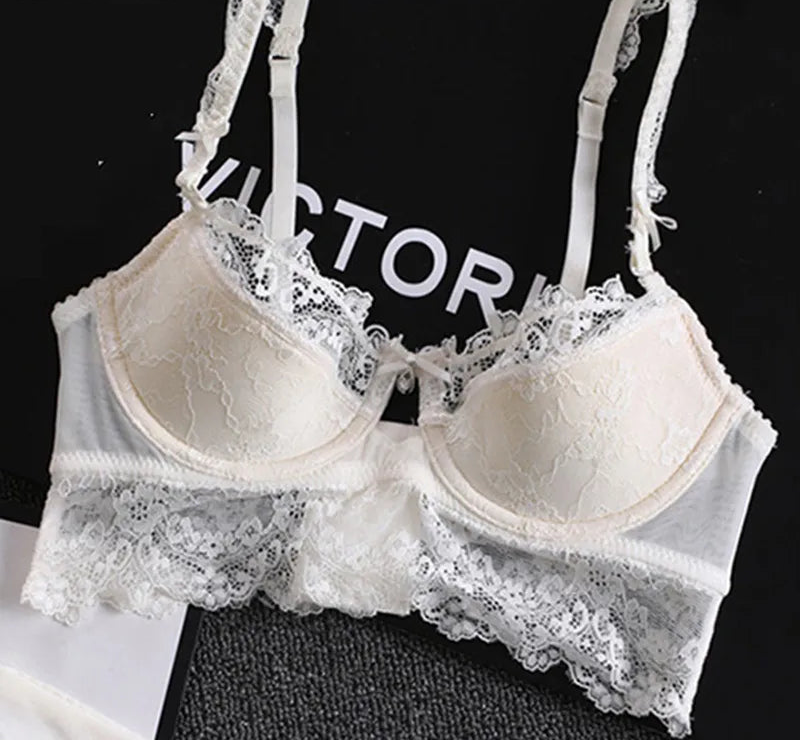 Lace Push-Up Bra - Plus Size C/D Cup - SHOPPERS' CASTLE