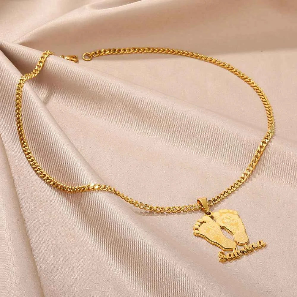 Custom Name Baby Feet Necklace - Nameplate Pendant