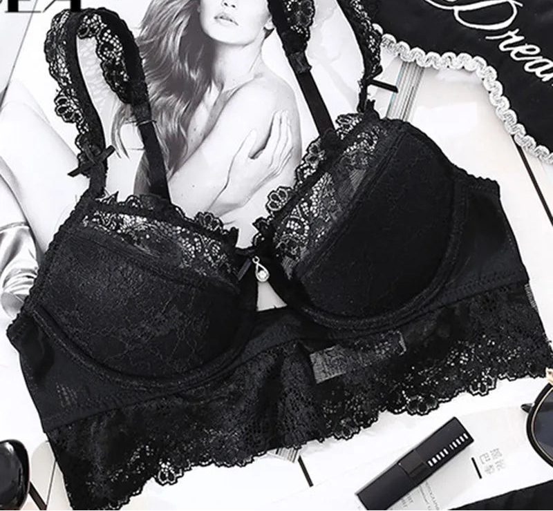 Lace Push-Up Bra - Plus Size C/D Cup - SHOPPERS' CASTLE