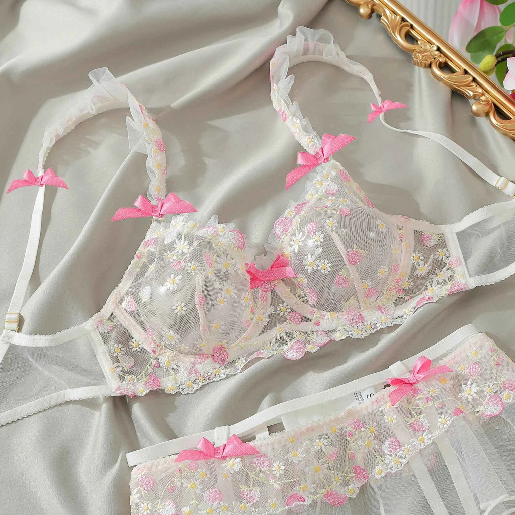 4-Piece Ultra-Thin Lace Floral Embroidery Set with Garter & Leg Straps