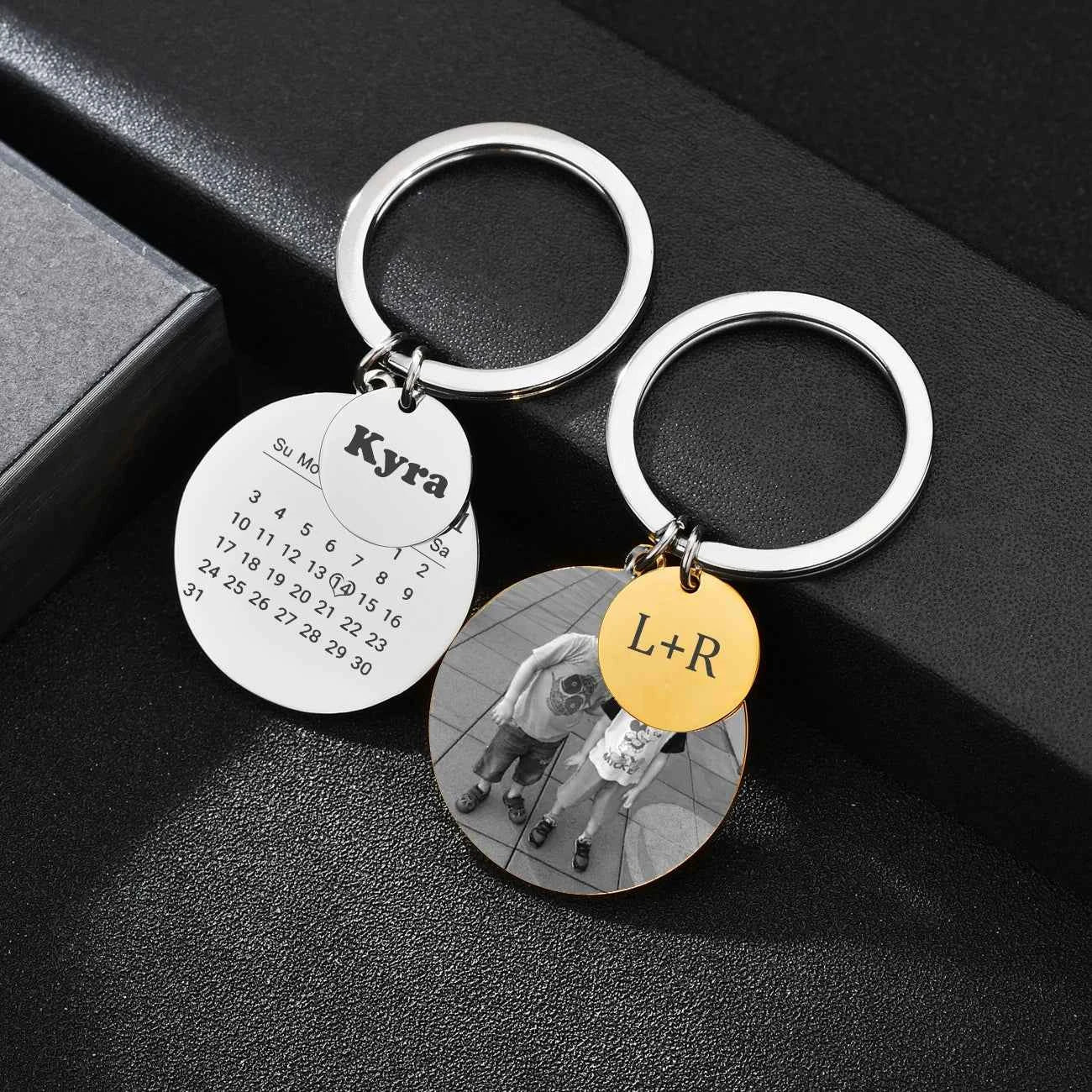 Personalized Engrave Name Date Keychain - Square Round
