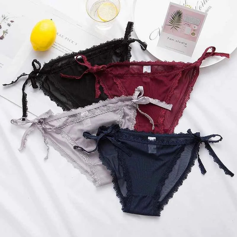 Ruffle Lace Seamless Briefs