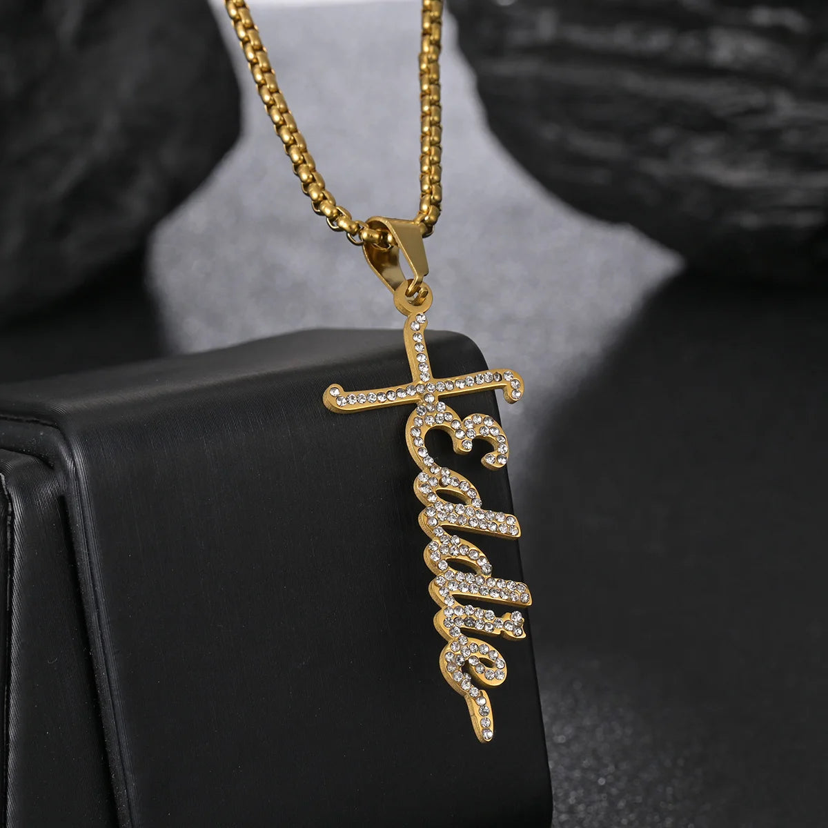 Personalized Name Cross Necklace - Zircon Pendant - SHOPPERS' CASTLE