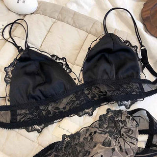 French Lace Triangle Cup Wire-Free Bralette Set