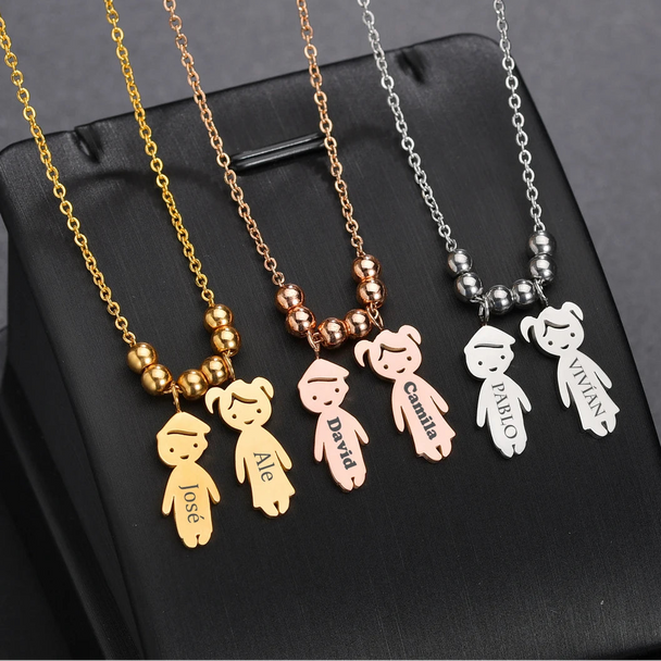 Personalized Children Name Necklace - Family Pendant - SHOPPERS' CASTLE