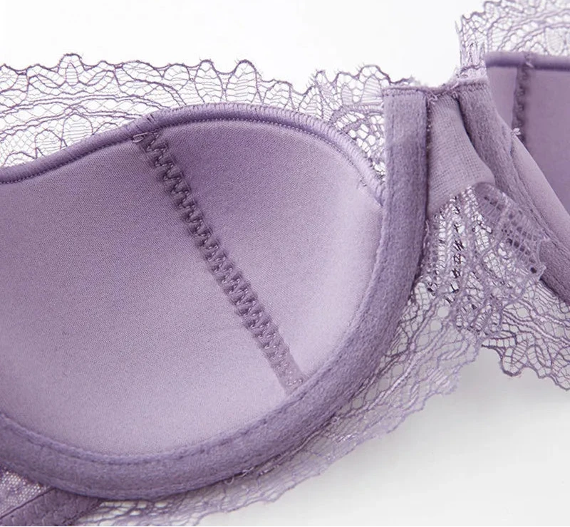 Lace Push-Up Bra - Plus Size D/E Cup
