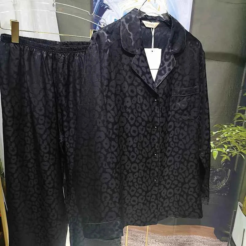 Leopard Print Silk Pajama Set - 19MM - SHOPPERS' CASTLE