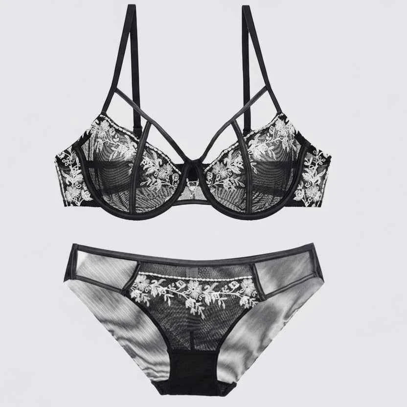 Hollow Bandage Ultra-Thin Bra Set - Plus Size