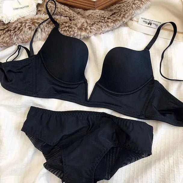 Seamless Plunge Push-Up Bra Set with Deep V