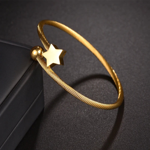 Engrave Name Date Wire Bracelet - Heart & Star Open Bangle - SHOPPERS' CASTLE
