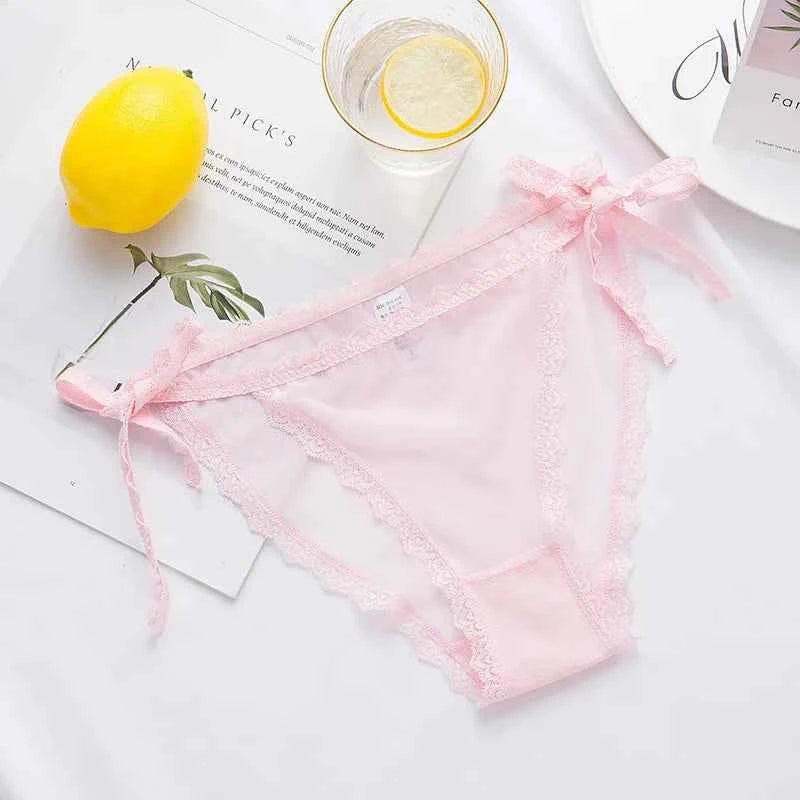 Ruffle Lace Seamless Briefs