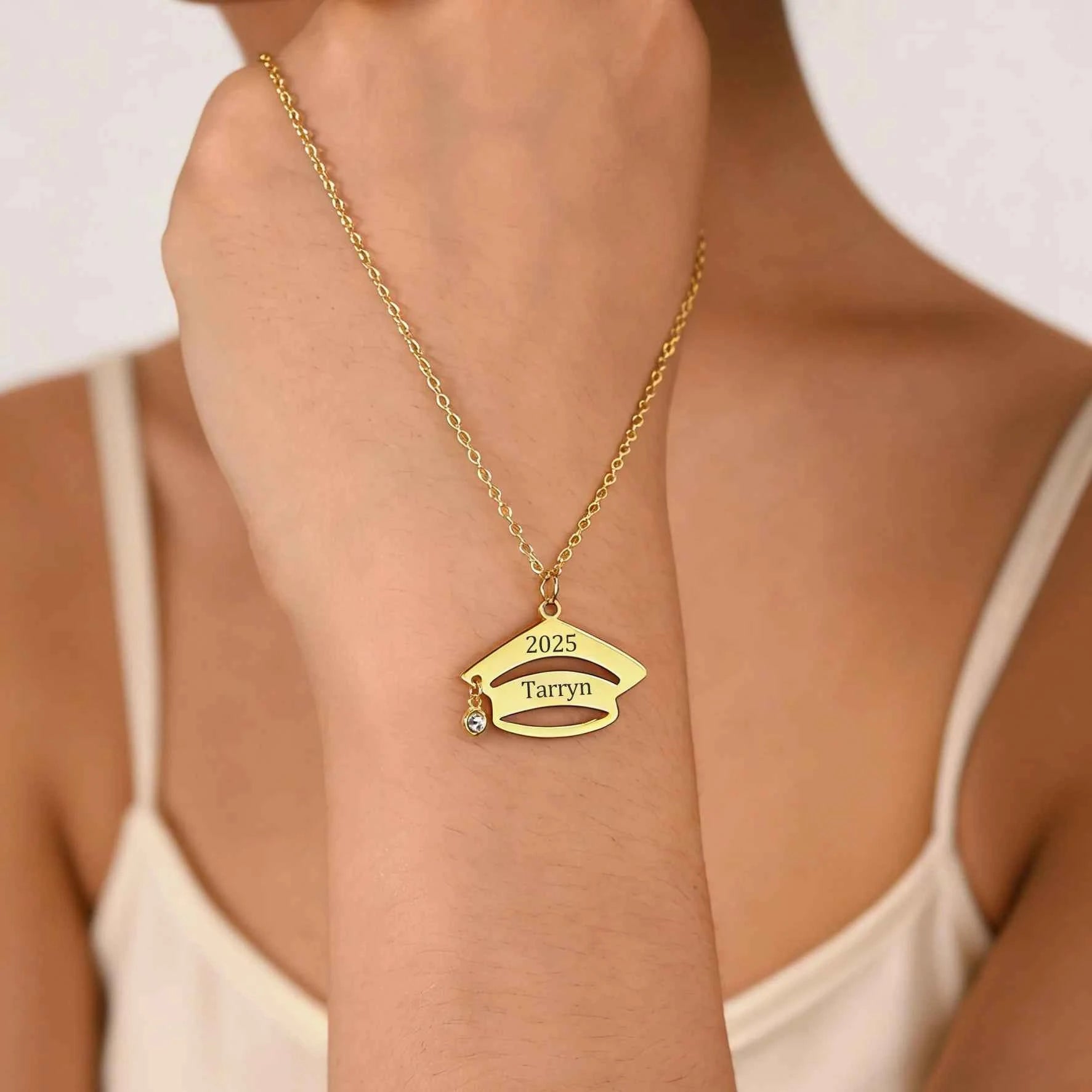 Engrave Name Date Bachelor Cap Necklace - Graduation Gift