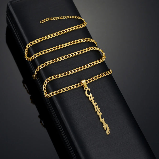 Personalized Vertical Name Necklace - Thick Chain Pendant - SHOPPERS' CASTLE