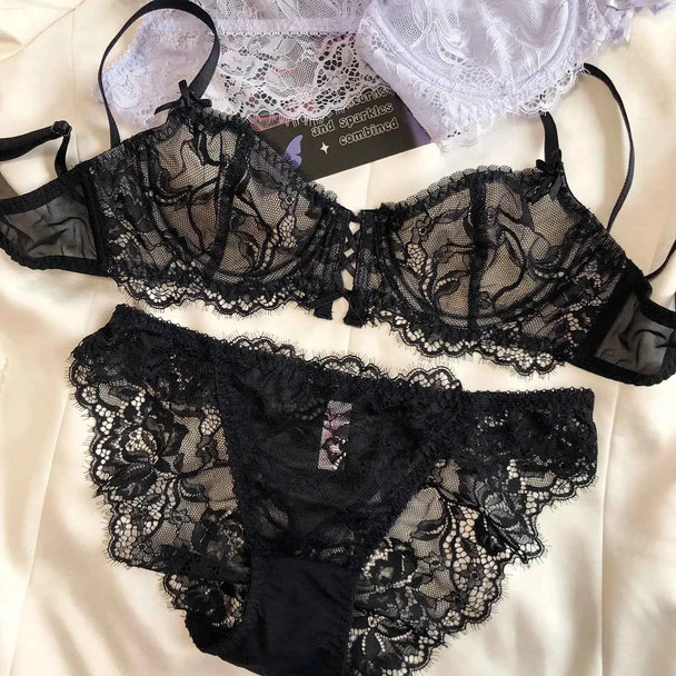 Sexy Hollow French Lace Embroidery Bra Set