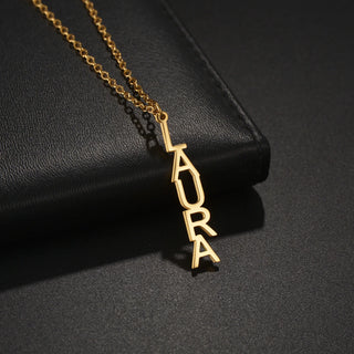 Personalized Vertical Name Necklace - Thick Chain Pendant - SHOPPERS' CASTLE