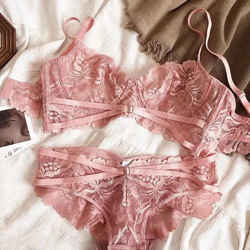Hollow Lace Ultra-Thin Push-Up Bra Set - Plus Size C/D