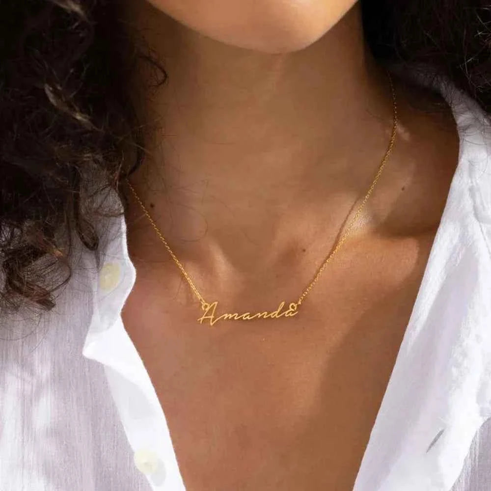 Minimalist Dainty Name Necklace - Delicate Personalized Jewelry