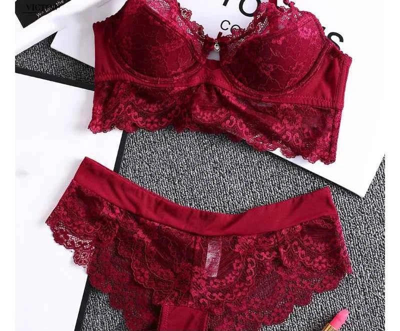 Lace Push-Up Bra - Plus Size C/D Cup