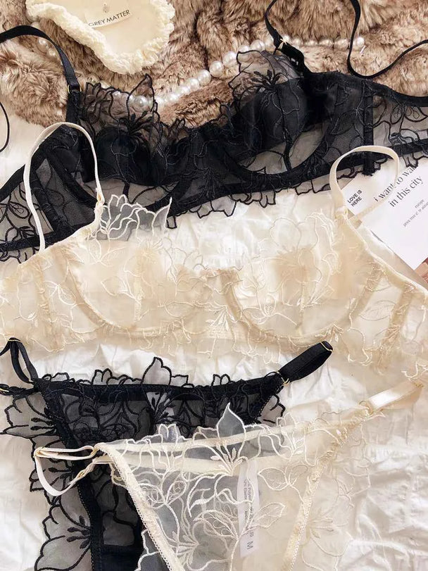 French Embroidery Bra Set