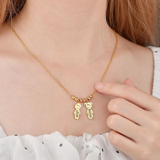Personalized Children Name Necklace - Family Pendant - SHOPPERS' CASTLE